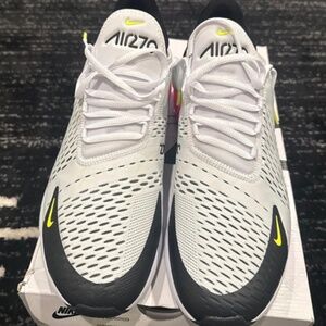 Air Max 270